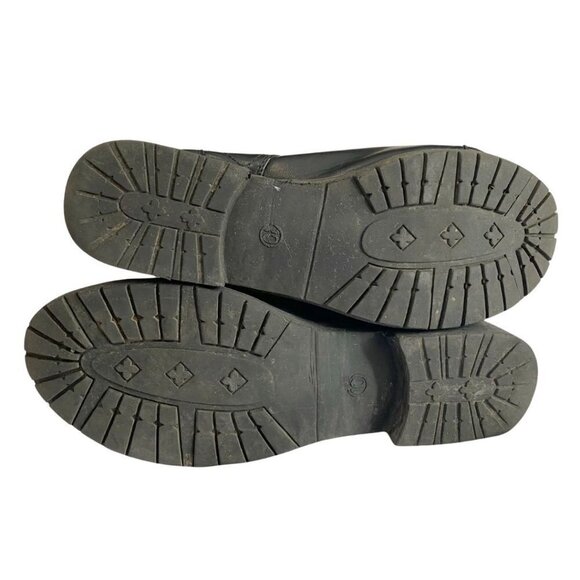 NIGHTMARE BEFORE CHRISTMAS DISNEY BLACK QUILTED LACE UP BOOTS - 10 - Picture 5 of 8